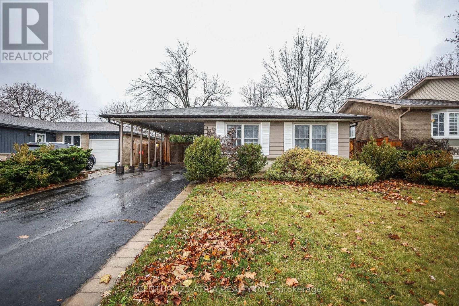 2750 Barnstone Crescent, Mississauga, Ontario  L5K 2C1 - Photo 2 - W13166020
