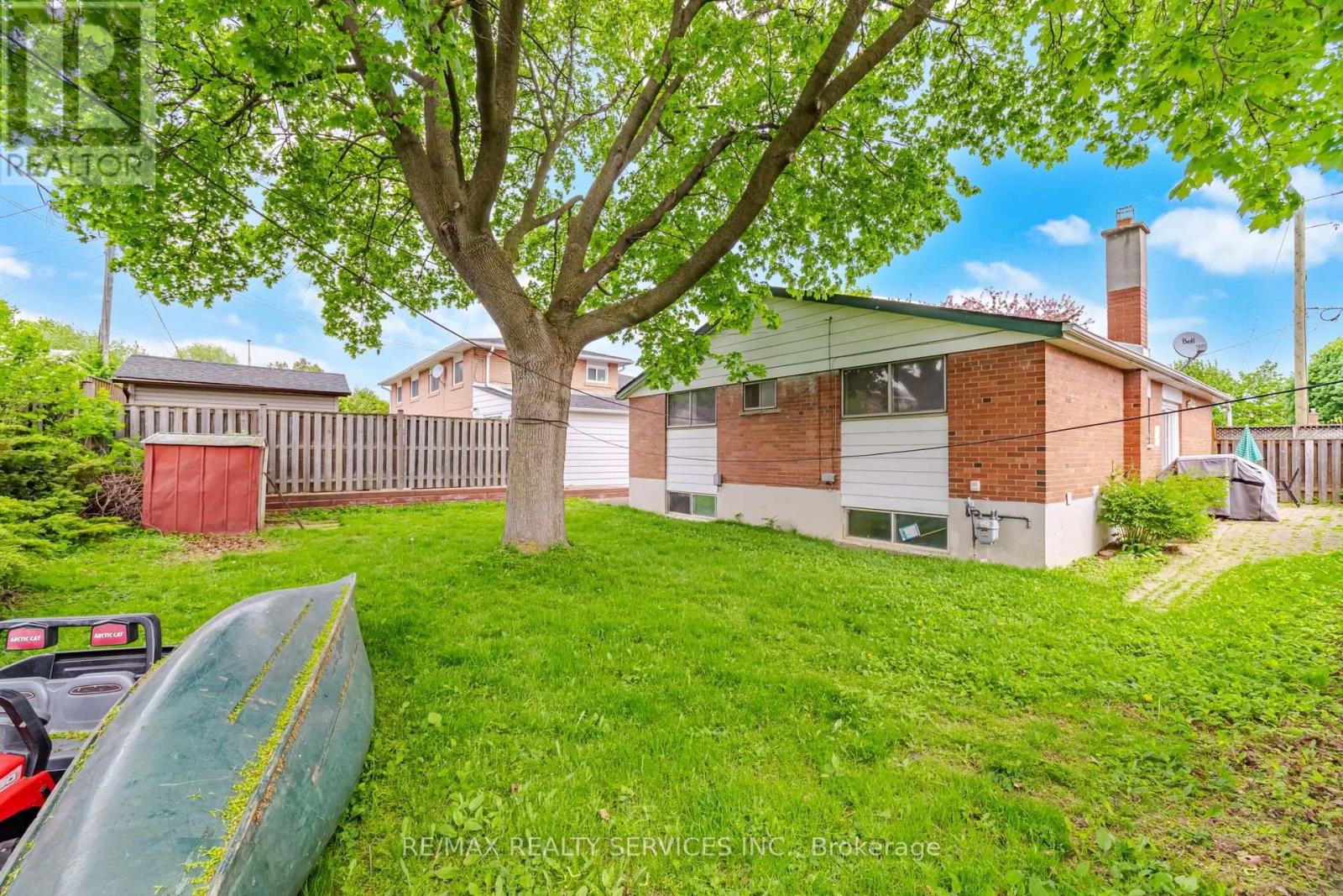 27 Hadrina Street, Brampton, Ontario  L6X 2J5 - Photo 48 - W13166028