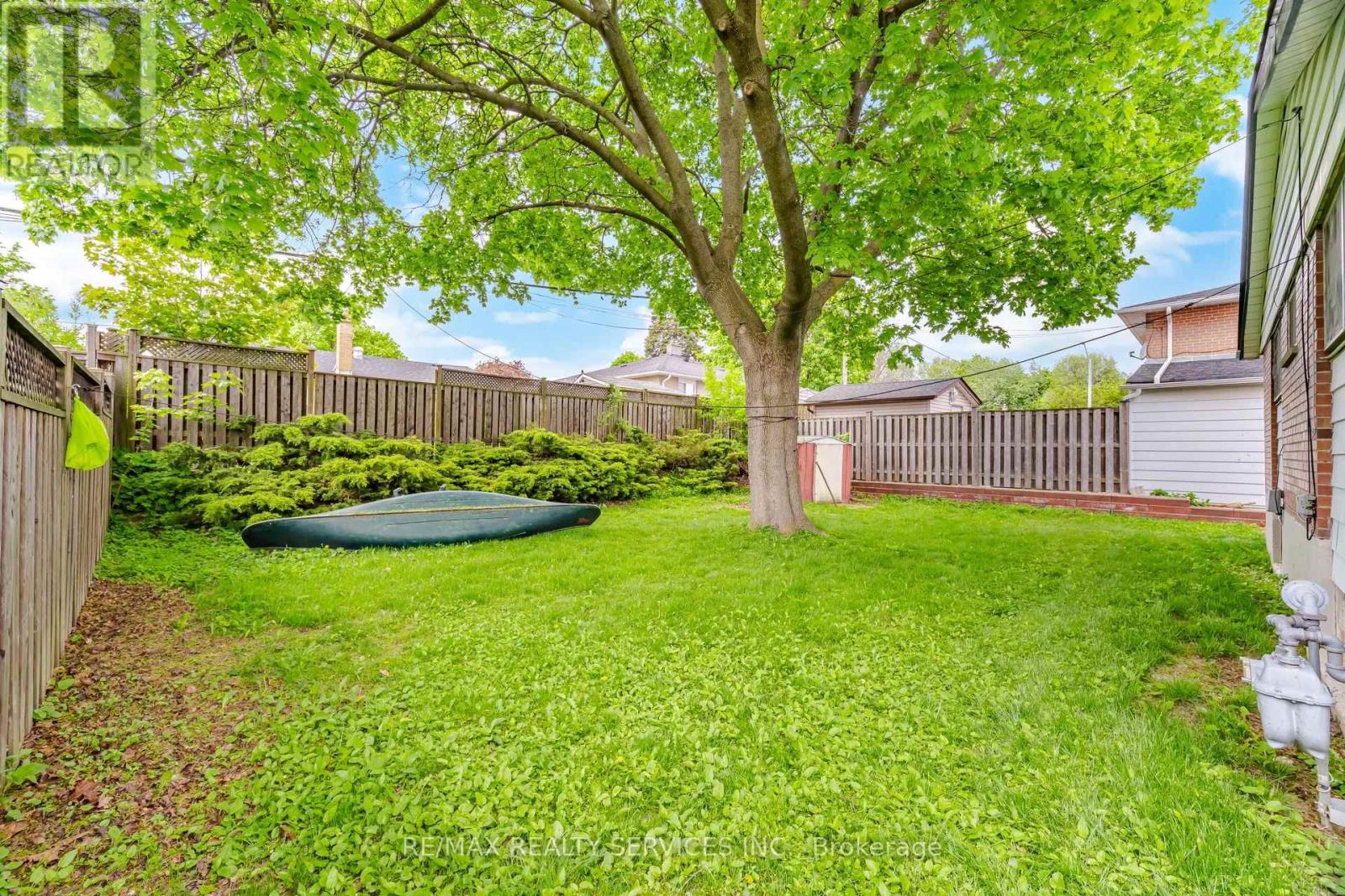 27 Hadrina Street, Brampton, Ontario  L6X 2J5 - Photo 49 - W13166028