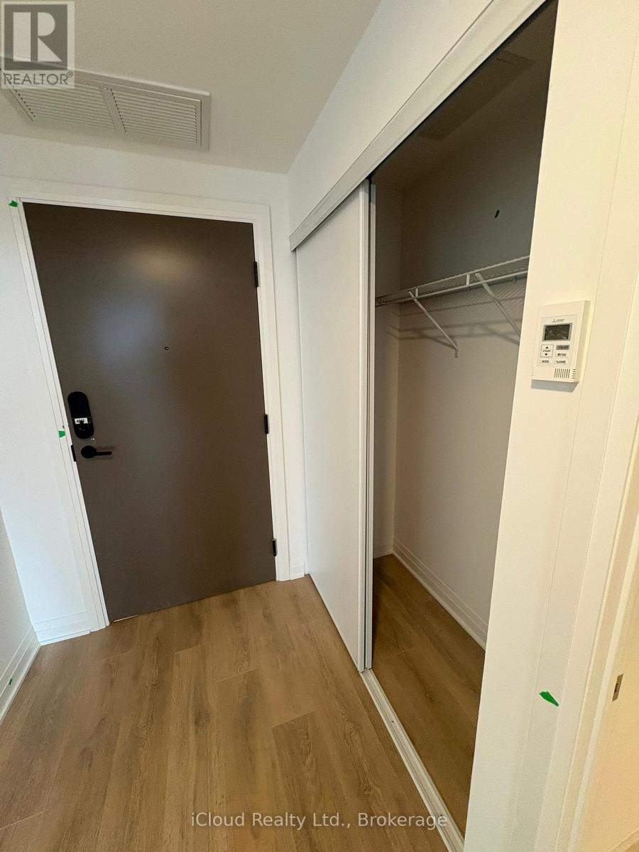 4907 - 4015 The Exchange, Mississauga, Ontario  L5B 0N9 - Photo 6 - W13166036