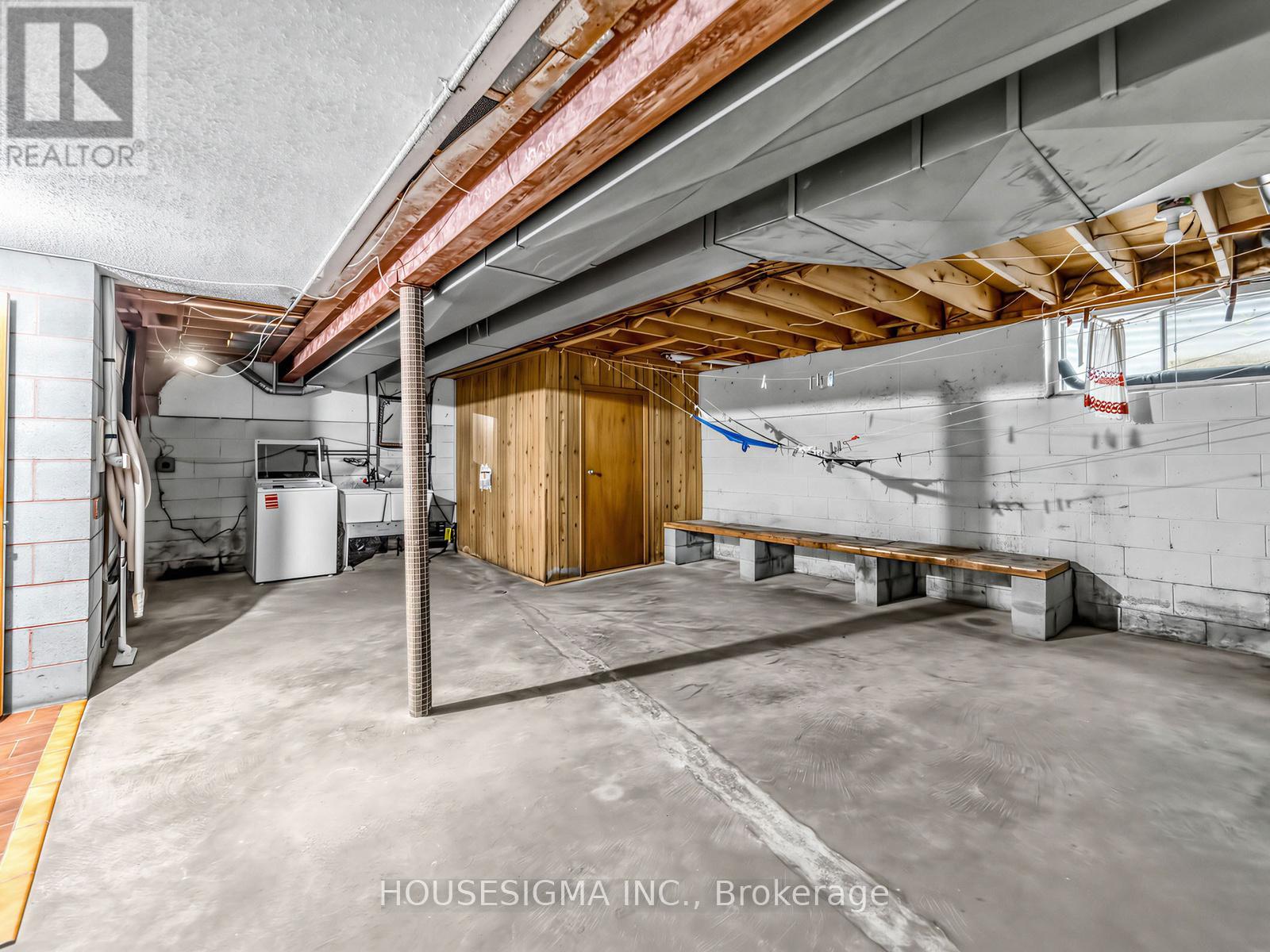 1136 Glencairn Avenue, Toronto, Ontario  M6B 2B4 - Photo 30 - W13166046