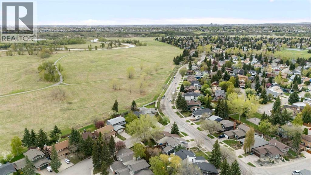 14207 Deer Run Boulevard SE, Calgary, Alberta  T2J 6J3 - Photo 2 - A2313435