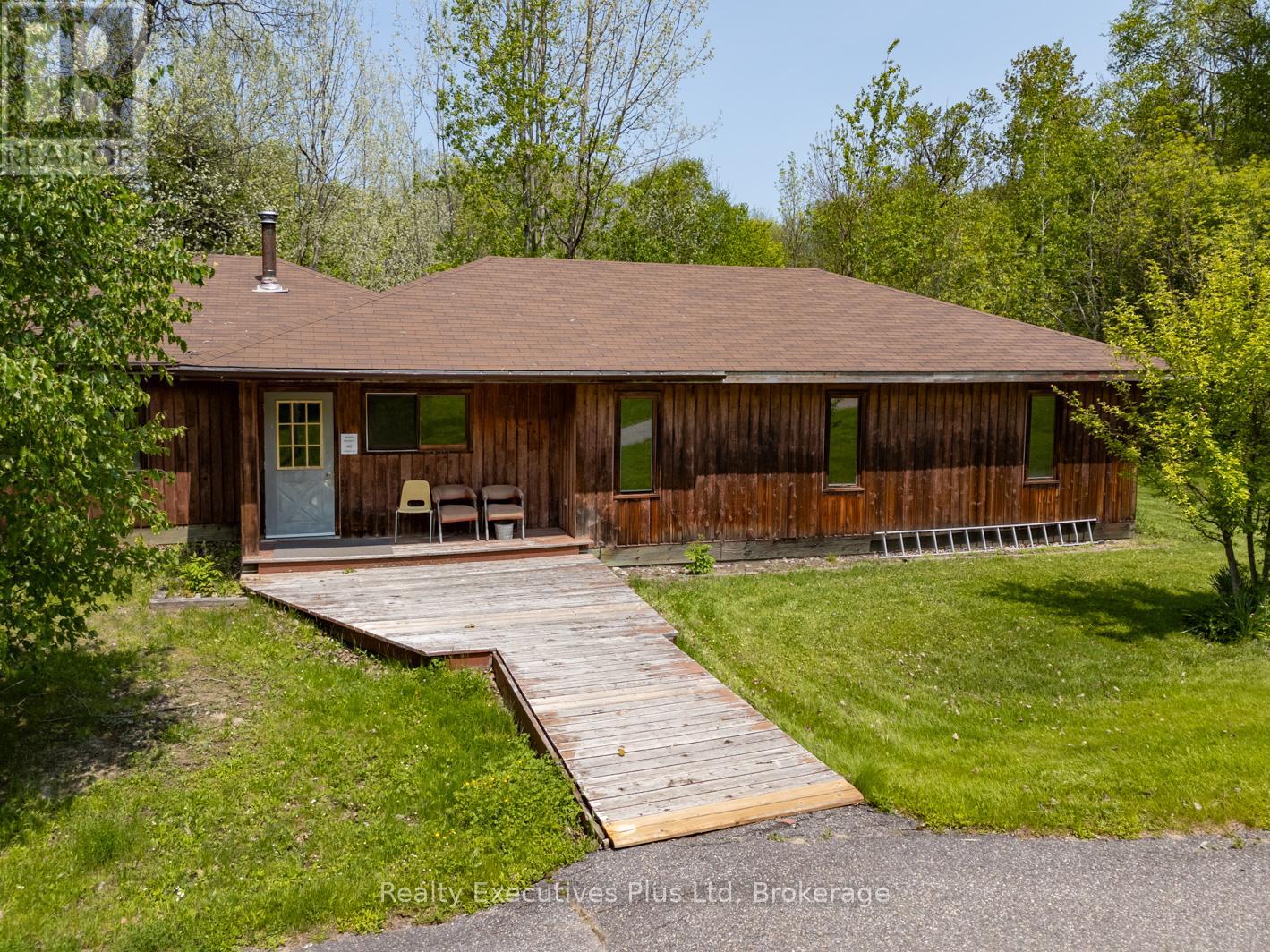 1330 Hwy 518 Highway W, Mcmurrich/monteith, Ontario P0A 1Y0 - Photo 10 - X13165430