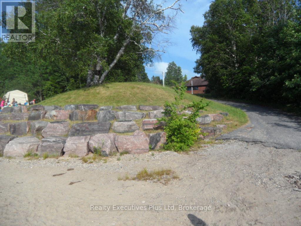 1330 Hwy 518 Highway W, Mcmurrich/monteith, Ontario P0A 1Y0 - Photo 31 - X13165430