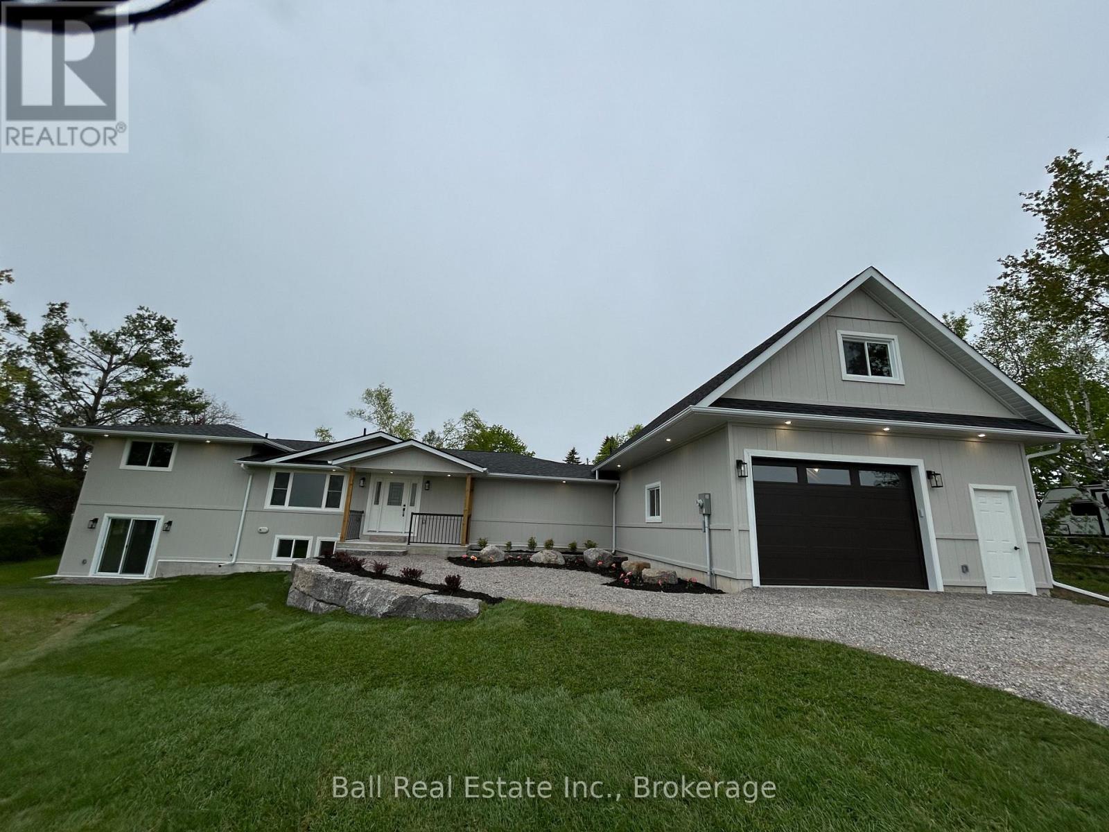 73 Lakeview Crescent, Kawartha Lakes, Ontario  K0M 1A0 - Photo 3 - X12888524
