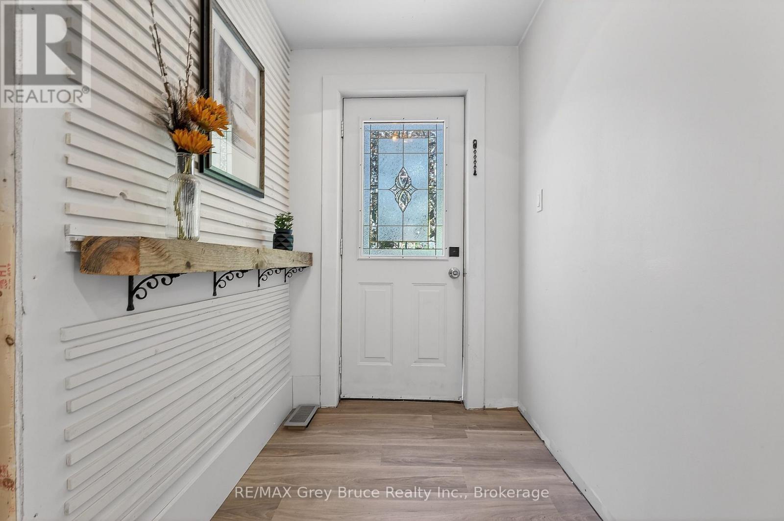 283 Margaret Street, Meaford, Ontario  N4L 1B5 - Photo 3 - X13165796