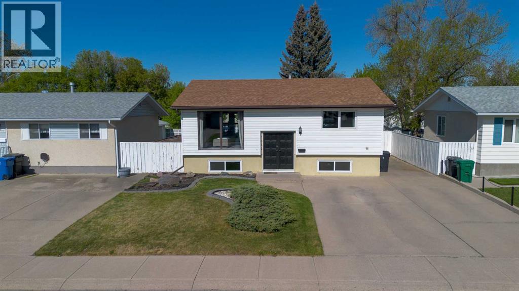 2022 19 Street N, Lethbridge, Alberta  T1H 4A9 - Photo 34 - A2313227