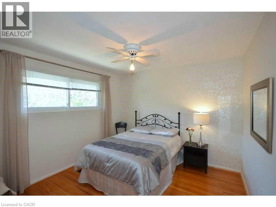 245 West 33rd Street, Hamilton, Ontario  L9C 5J7 - Photo 5 - 40832946