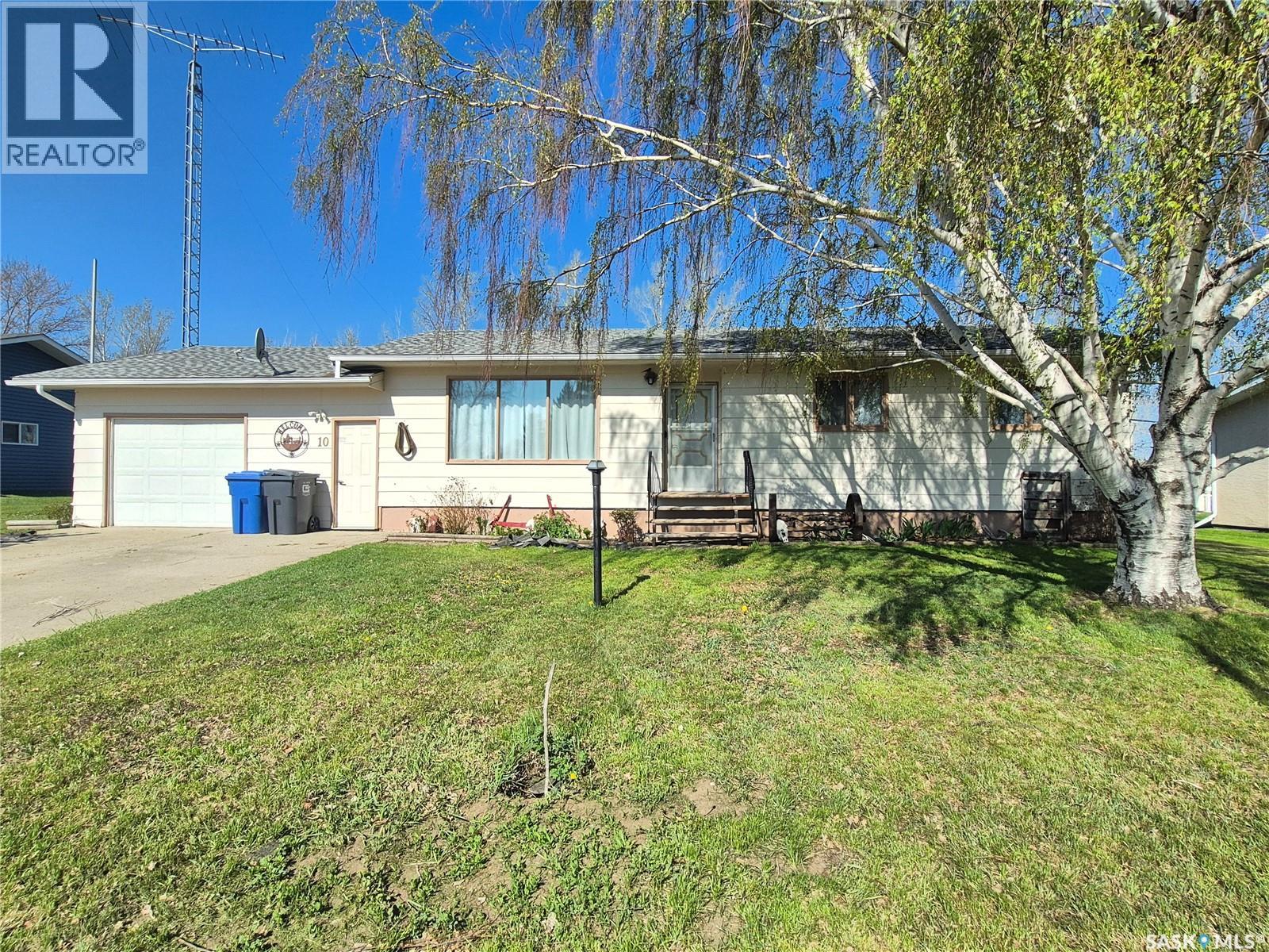 10 Yandeau Crescent, Radville, Saskatchewan  S0C 2G0 - Photo 48 - SK036662