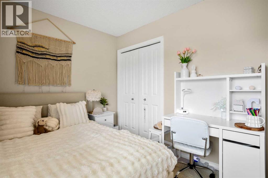 221 Drake Landing Lane, Okotoks, Alberta  T1S 2M4 - Photo 21 - A2310263