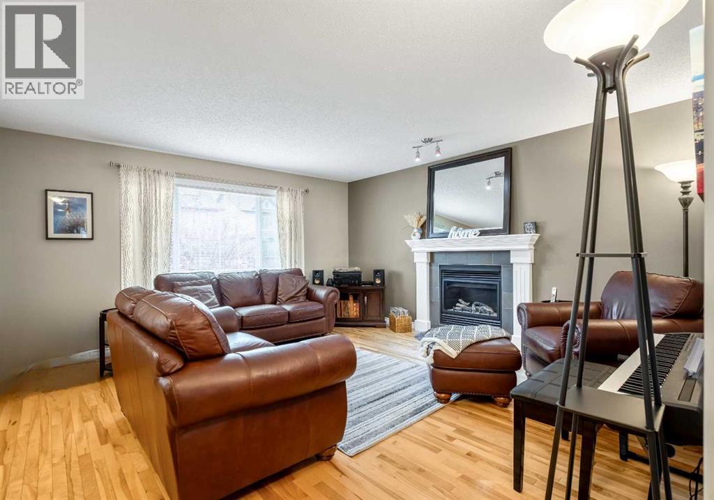 221 Drake Landing Lane, Okotoks, Alberta  T1S 2M4 - Photo 4 - A2310263