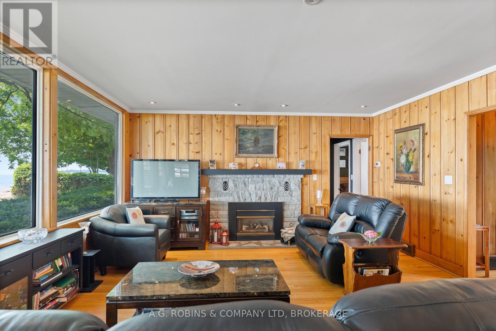 10773 Lakeshore Road, Wainfleet, Ontario  L0S 1V0 - Photo 13 - X12707878