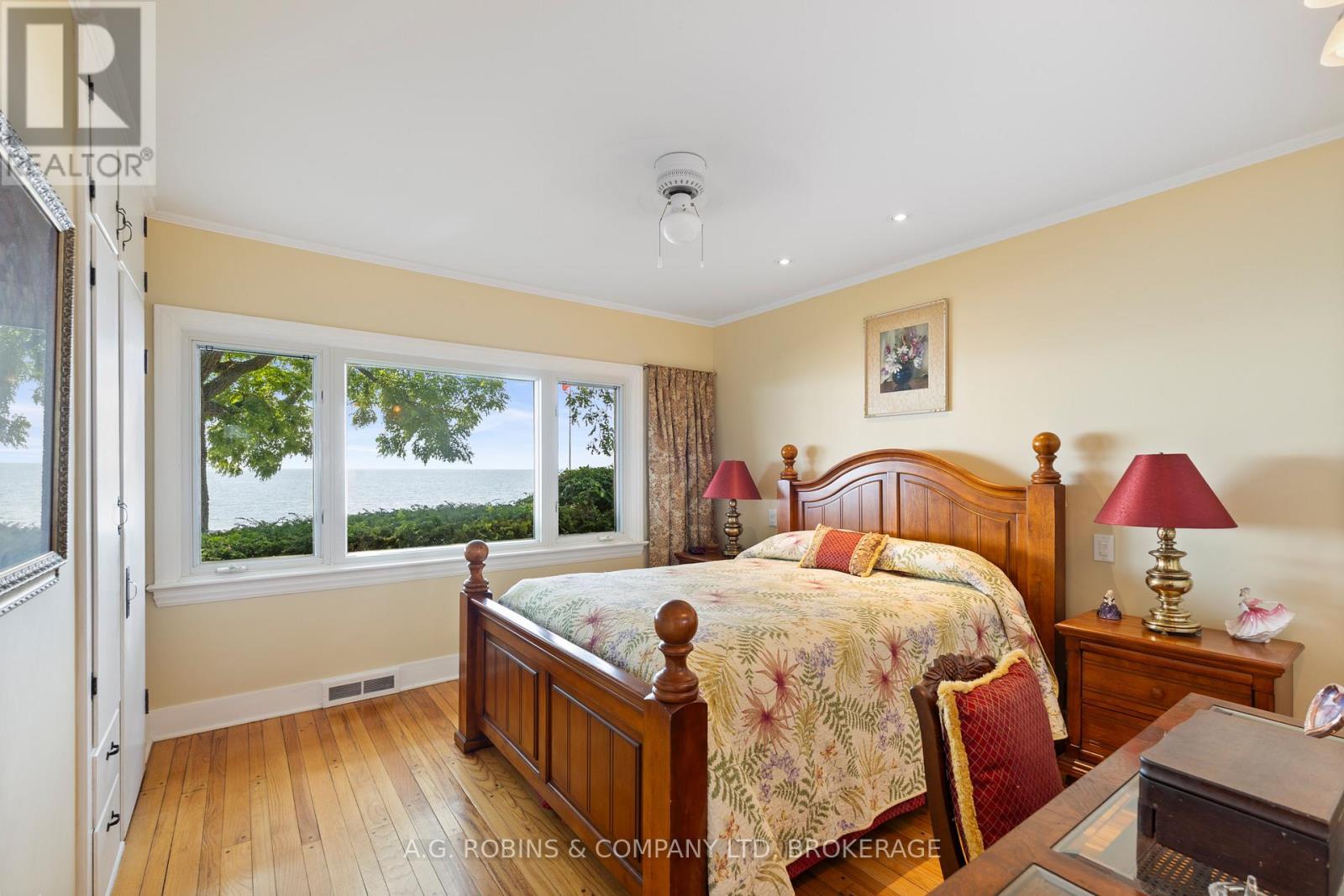 10773 Lakeshore Road, Wainfleet, Ontario  L0S 1V0 - Photo 20 - X12707878