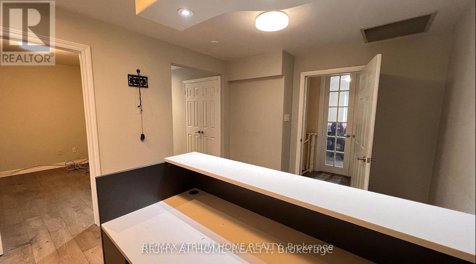 2nd B - 6024 Yonge Street, Toronto, Ontario  M2M 3W5 - Photo 3 - C13166058
