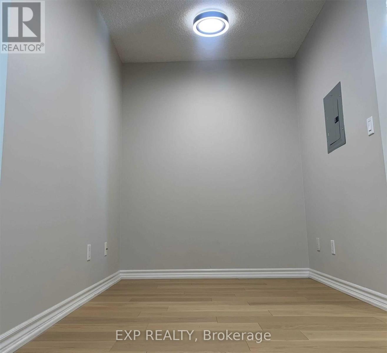 2309 - 761 Bay Street, Toronto, Ontario  M5G 2R3 - Photo 8 - C13166064