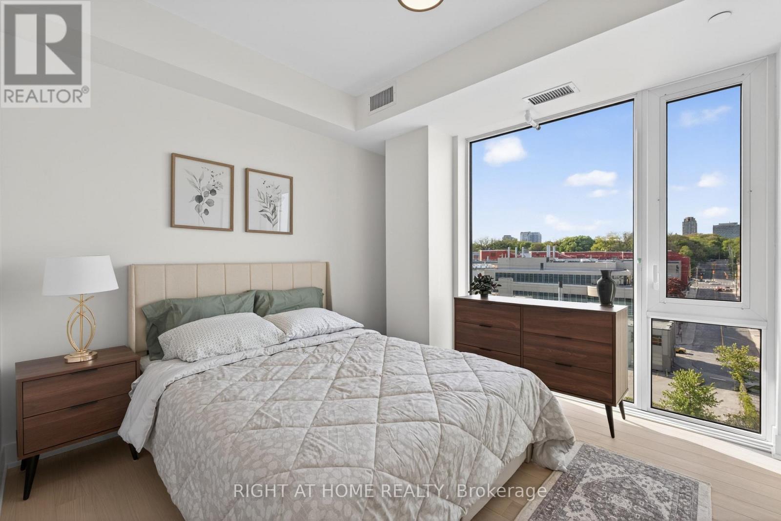 322 Dupont Street, Toronto, Ontario  M5R 0E3 - Photo 19 - C13166078