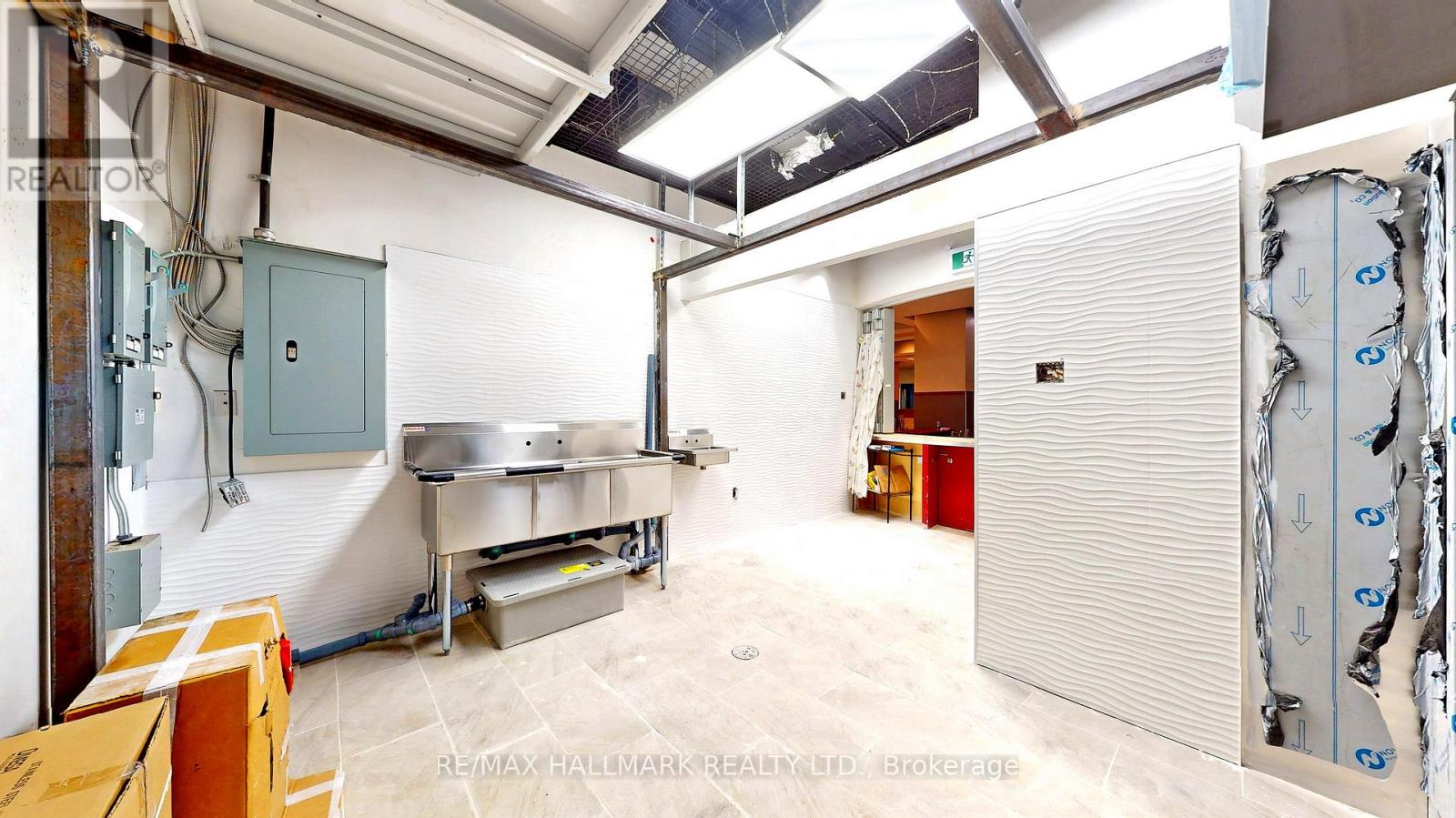 49 - 384 Yonge Street, Toronto, Ontario  M5B 1S8 - Photo 15 - C13166086