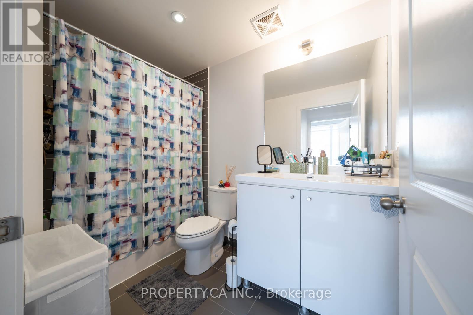 303 - 105 George Street, Toronto, Ontario  M5A 0L4 - Photo 23 - C13166116