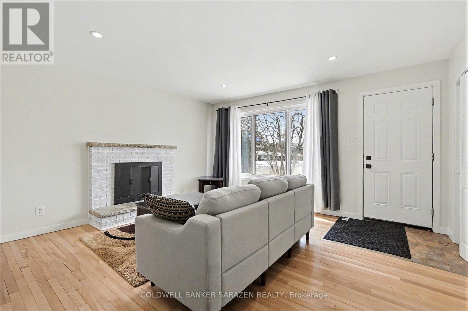 1103 Frances Street, Ottawa, Ontario  K1K 3L6 - Photo 4 - X13166118