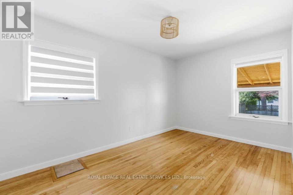 18 Bexhill Avenue, Toronto, Ontario  M1L 3B4 - Photo 10 - E13166090