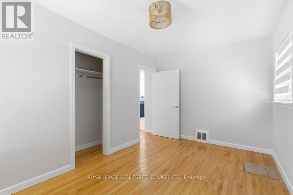 18 Bexhill Avenue, Toronto, Ontario  M1L 3B4 - Photo 11 - E13166090
