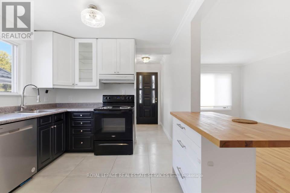 18 Bexhill Avenue, Toronto, Ontario  M1L 3B4 - Photo 6 - E13166090