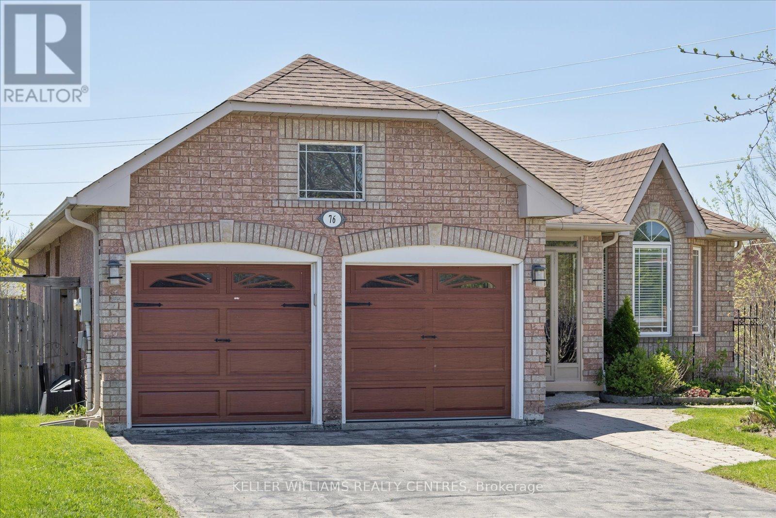 76 Kerfoot Crescent, Georgina, Ontario  L4P 4H2 - Photo 2 - N13166070