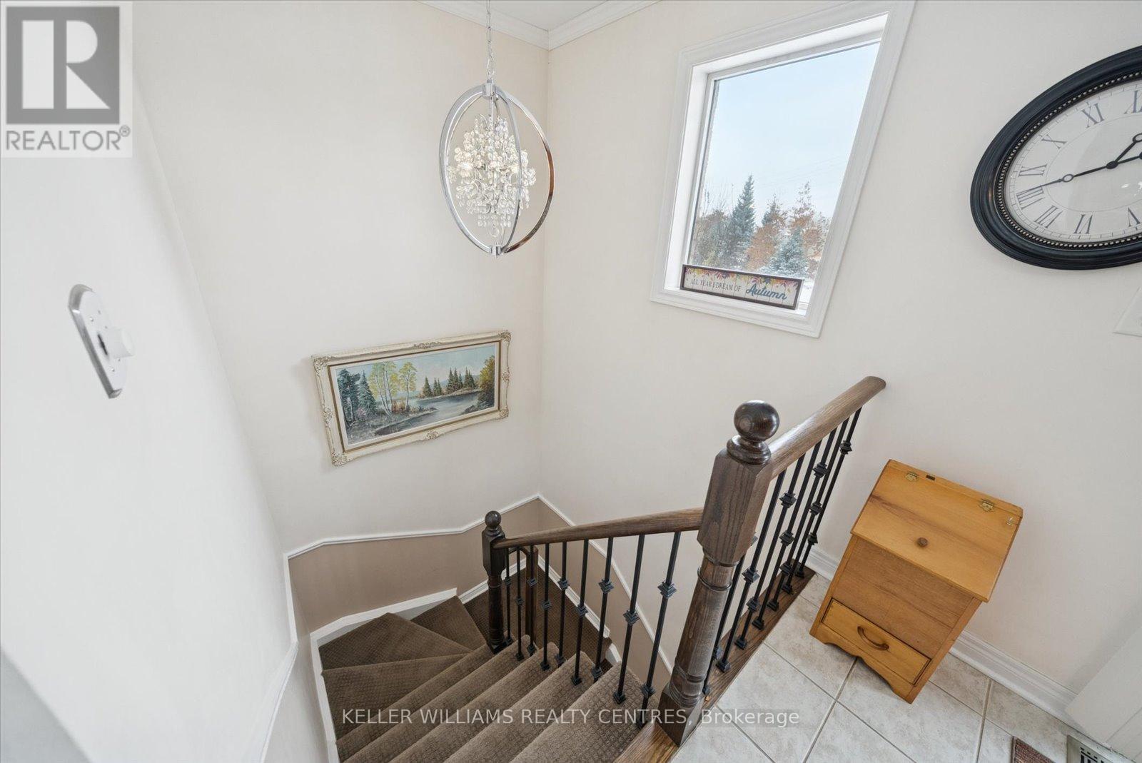 76 Kerfoot Crescent, Georgina, Ontario  L4P 4H2 - Photo 21 - N13166070