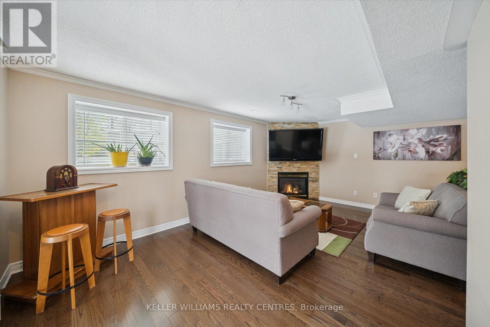 76 Kerfoot Crescent, Georgina, Ontario  L4P 4H2 - Photo 22 - N13166070