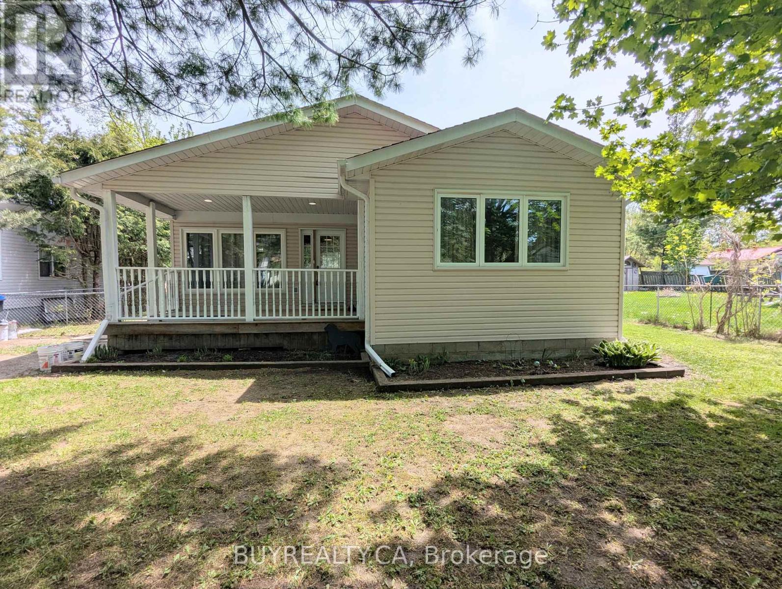 865 BLACKWOODS AVENUE, Innisfil, Ontario