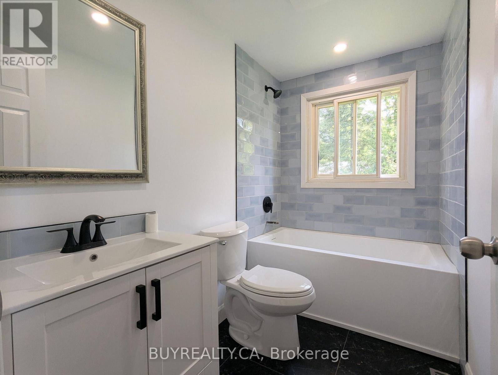 865 Blackwoods Avenue, Innisfil, Ontario  L9S 1S8 - Photo 14 - N13166094