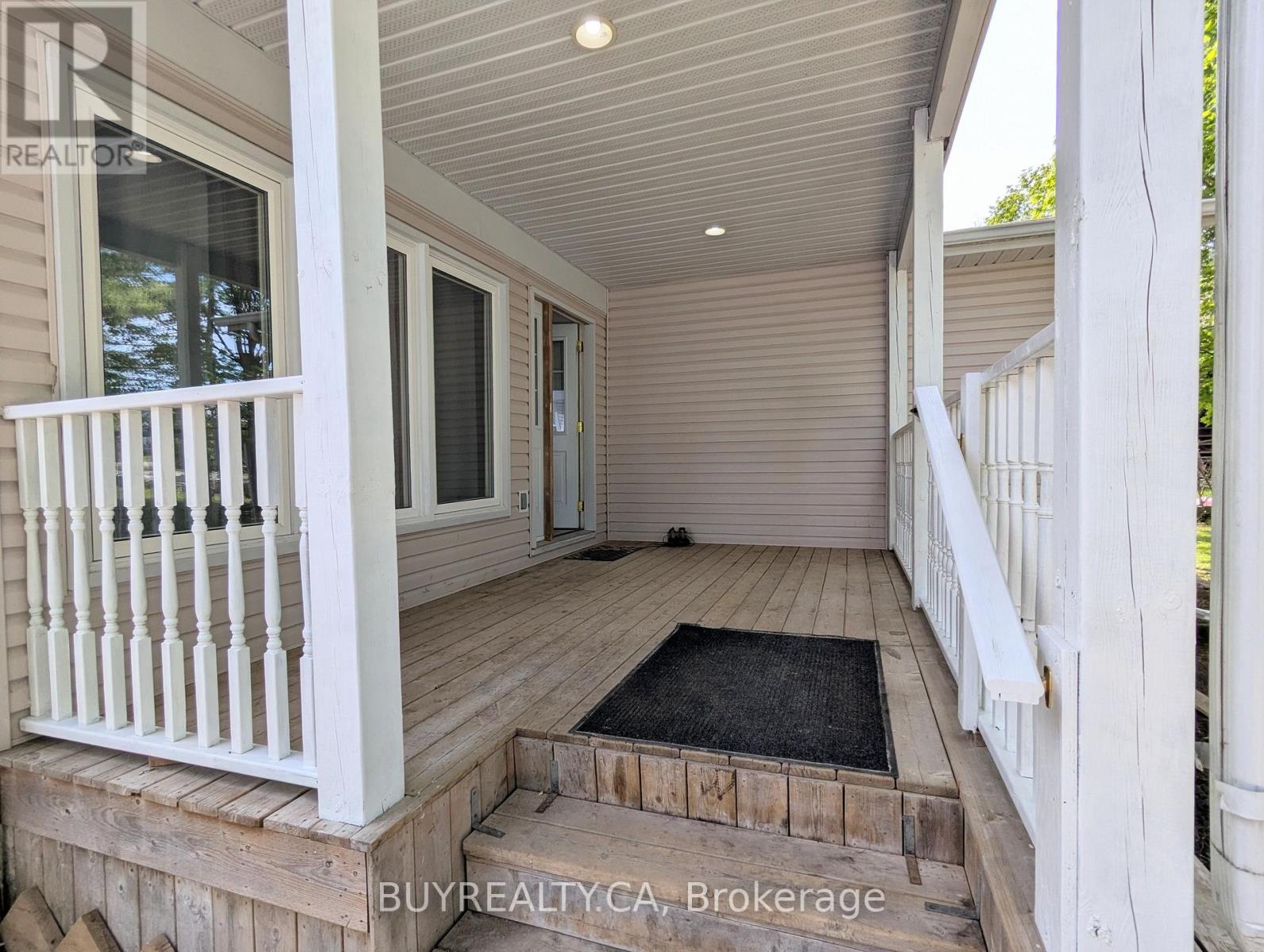 865 Blackwoods Avenue, Innisfil, Ontario  L9S 1S8 - Photo 3 - N13166094