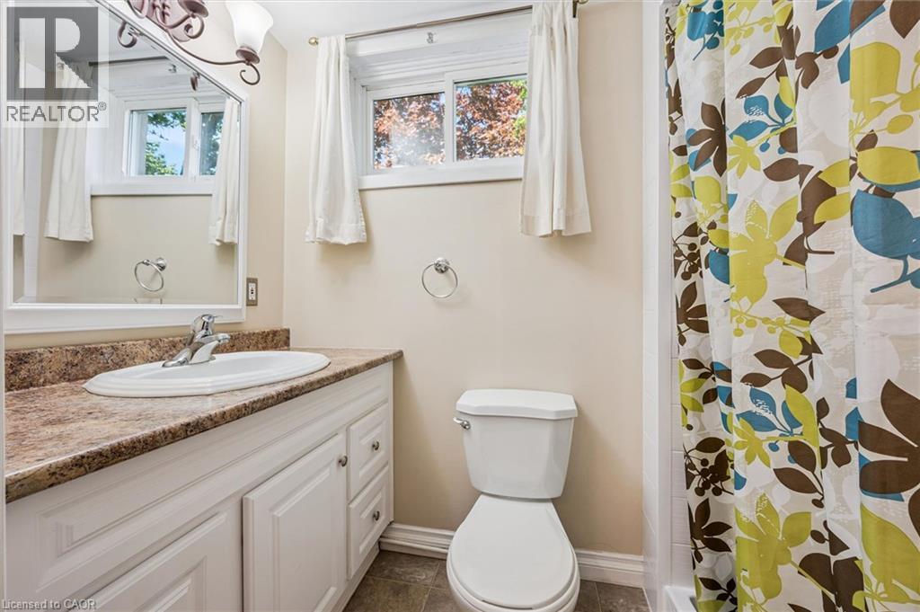 47 Oakhurst Crescent, Kitchener, Ontario  N2B 3K2 - Photo 32 - 40831386