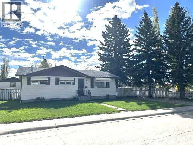 1628 Rouleau Crescent SE, Calgary, Alberta  T2A 1Y9 - Photo 3 - A2311517