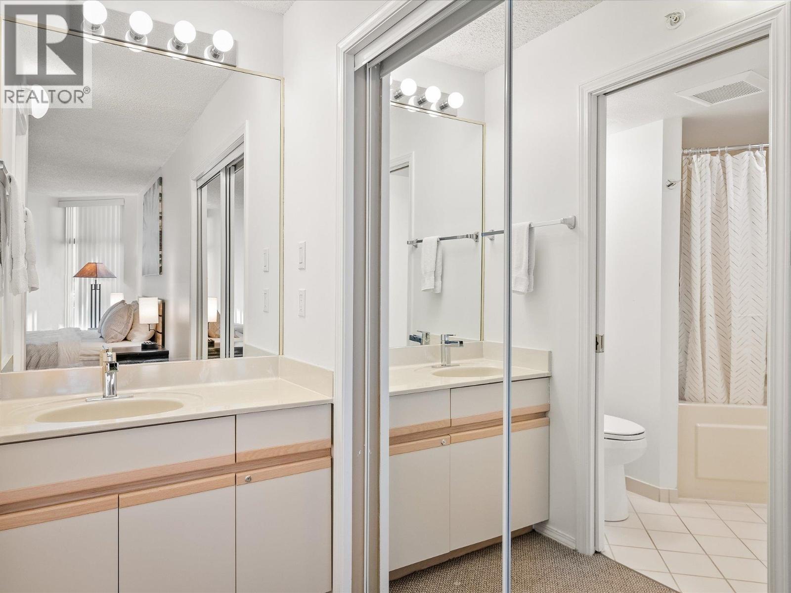 220 4809 Spearhead Drive, Whistler, British Columbia  V0N 1B4 - Photo 12 - R3067120