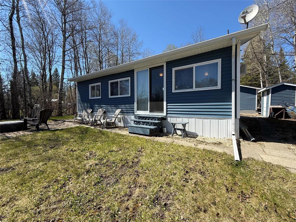 24 Beavercreek Crescent, Lac Du Bonnet Rm, Manitoba  R0E 1A0 - Photo 0 - 202610918