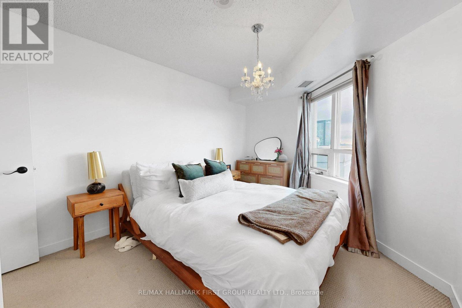 918 - 812 Lansdowne Avenue, Toronto, Ontario  M6H 4K3 - Photo 25 - W13166096