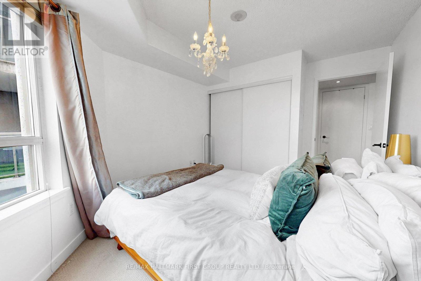918 - 812 Lansdowne Avenue, Toronto, Ontario  M6H 4K3 - Photo 26 - W13166096