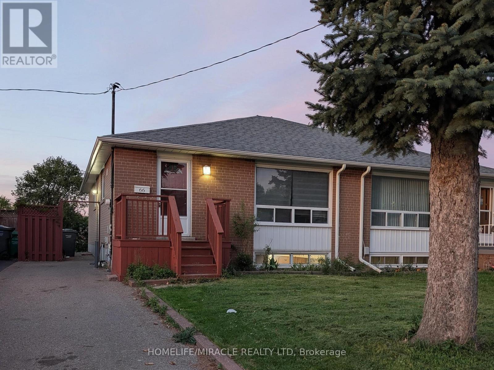 66 FAIRGLEN AVENUE, Brampton, Ontario