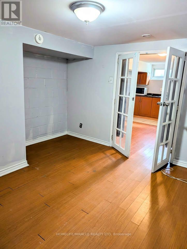 66 Fairglen Avenue, Brampton, Ontario  L6X 1K8 - Photo 27 - W13166102