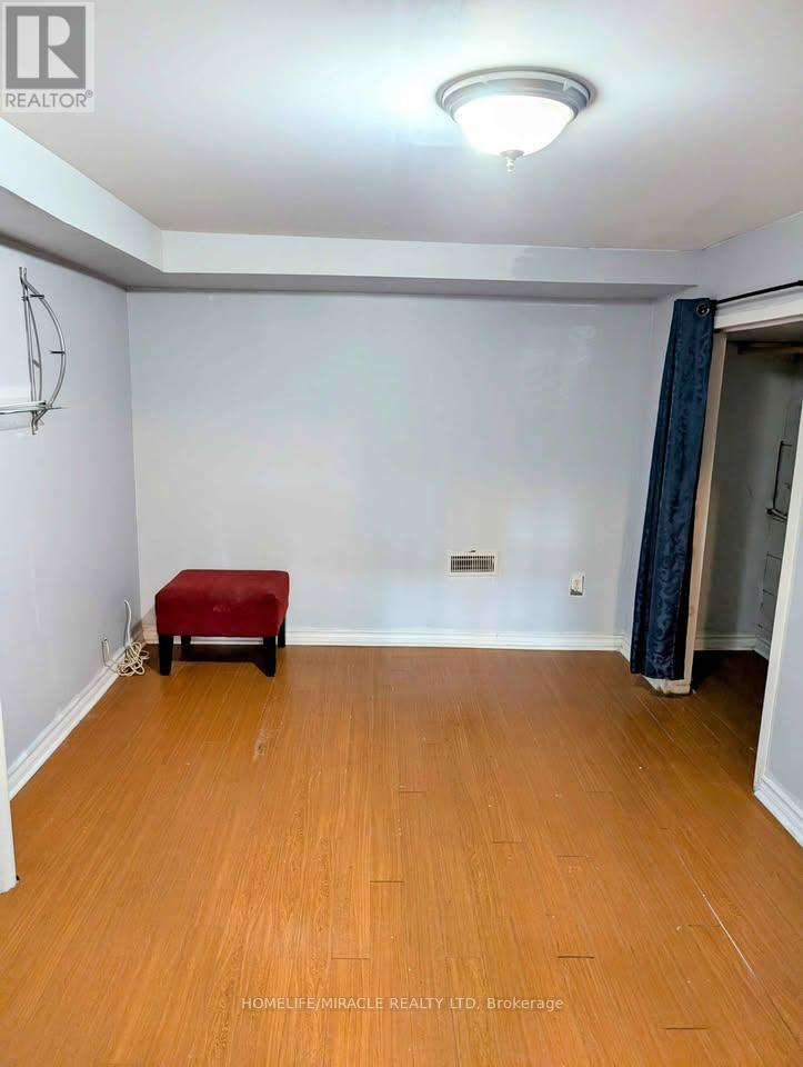 66 Fairglen Avenue, Brampton, Ontario  L6X 1K8 - Photo 29 - W13166102