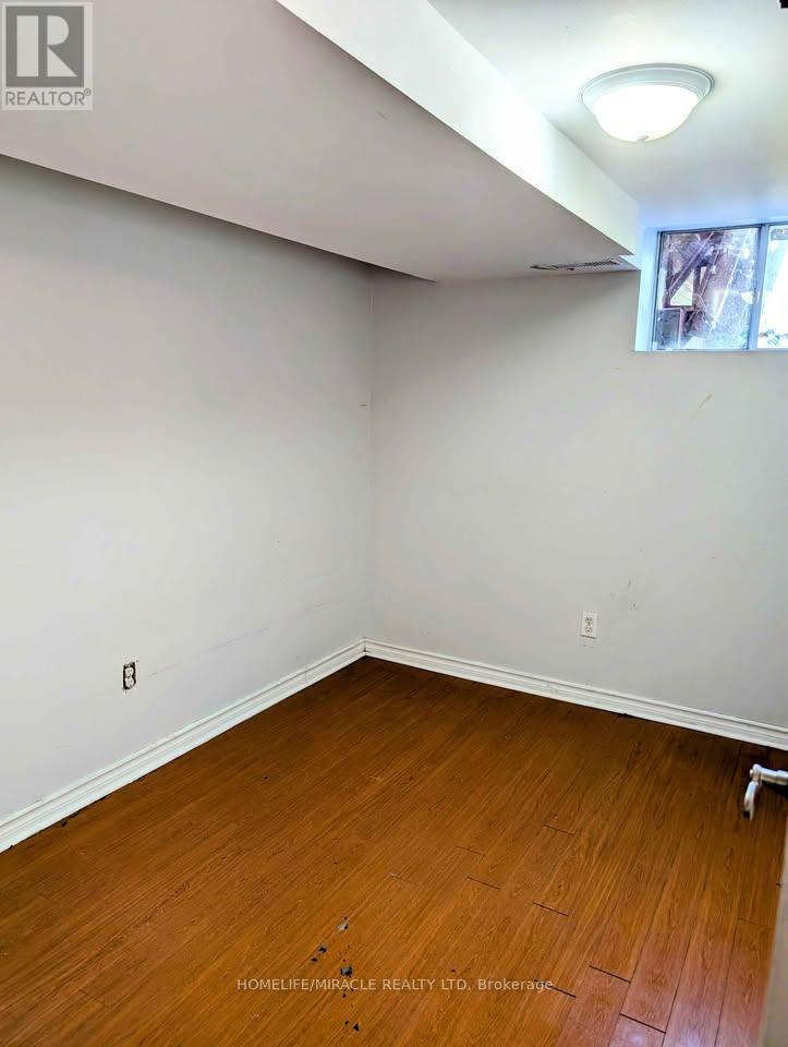 66 Fairglen Avenue, Brampton, Ontario  L6X 1K8 - Photo 30 - W13166102