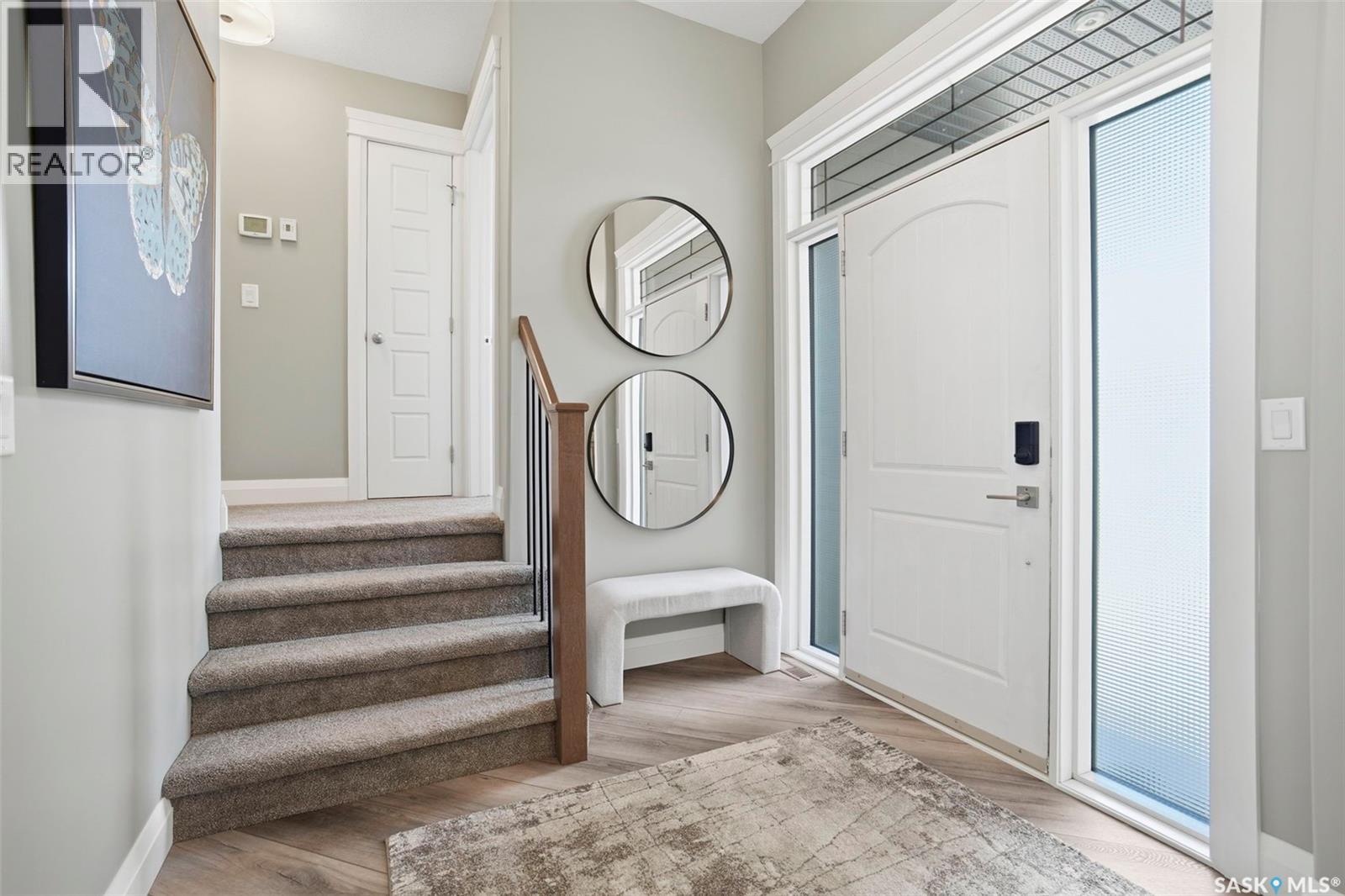 303 Brookmore Crescent, Saskatoon, Saskatchewan  S7V 0B1 - Photo 2 - SK036913