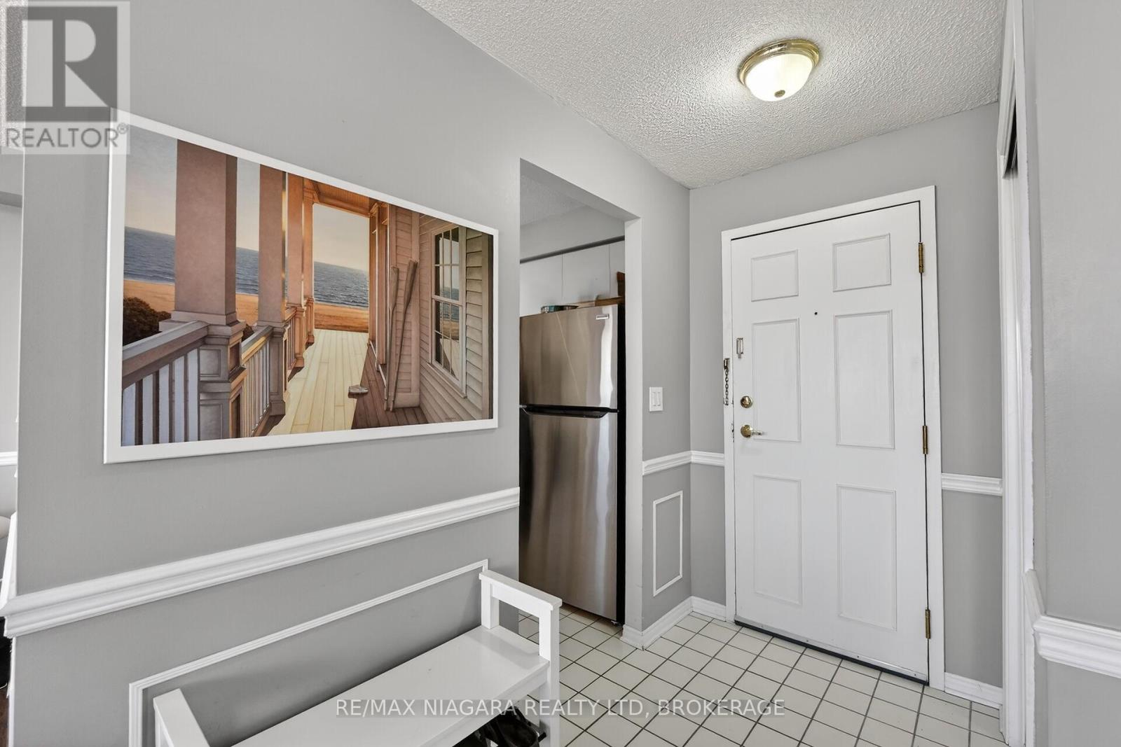 501 - 81 Scott Street, St. Catharines, Ontario  L2N 7L5 - Photo 4 - X13162712