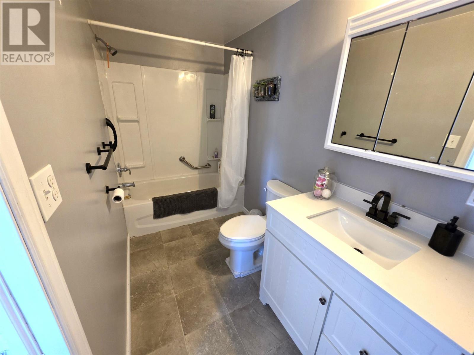 38 Heidi Ct, Aweres Township, Ontario  P6A 5K7 - Photo 10 - SM261094