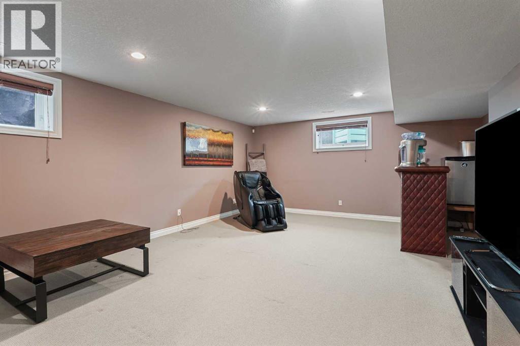 15 Mt Rundle Place W, Lethbridge, Alberta  T1K 7B5 - Photo 26 - A2313382
