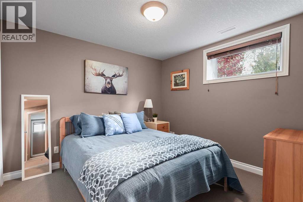 15 Mt Rundle Place W, Lethbridge, Alberta  T1K 7B5 - Photo 22 - A2313382