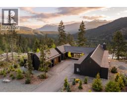 9304 STELLER'S WAY, Whistler, British Columbia