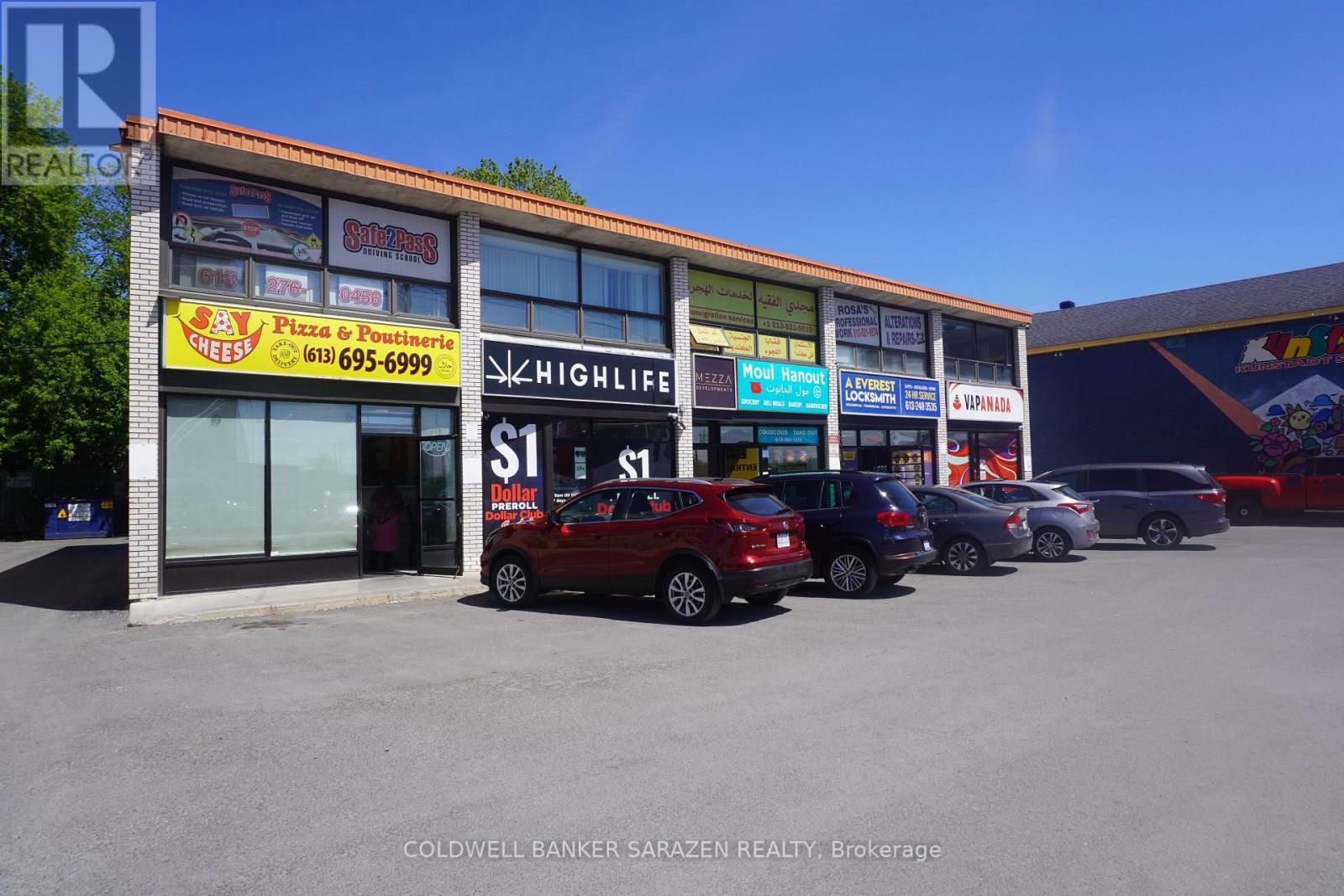 C - 1581 Bank Street, Ottawa, Ontario K1H 7Z3 - Photo 2 - X13166130