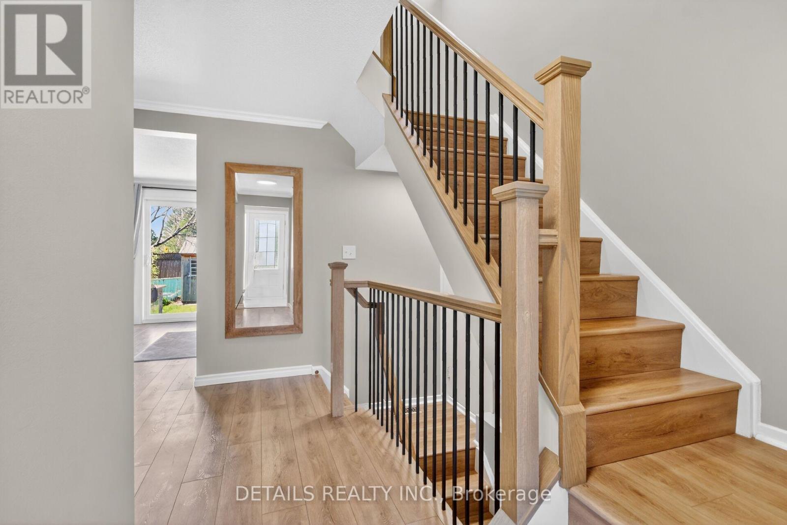 1033 Avignon Court, Ottawa, Ontario  K1C 2N4 - Photo 6 - X13166144
